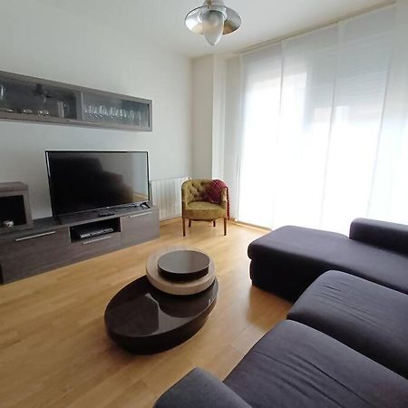 Alojamiento Centro Caceres Canovas Εξωτερικό φωτογραφία